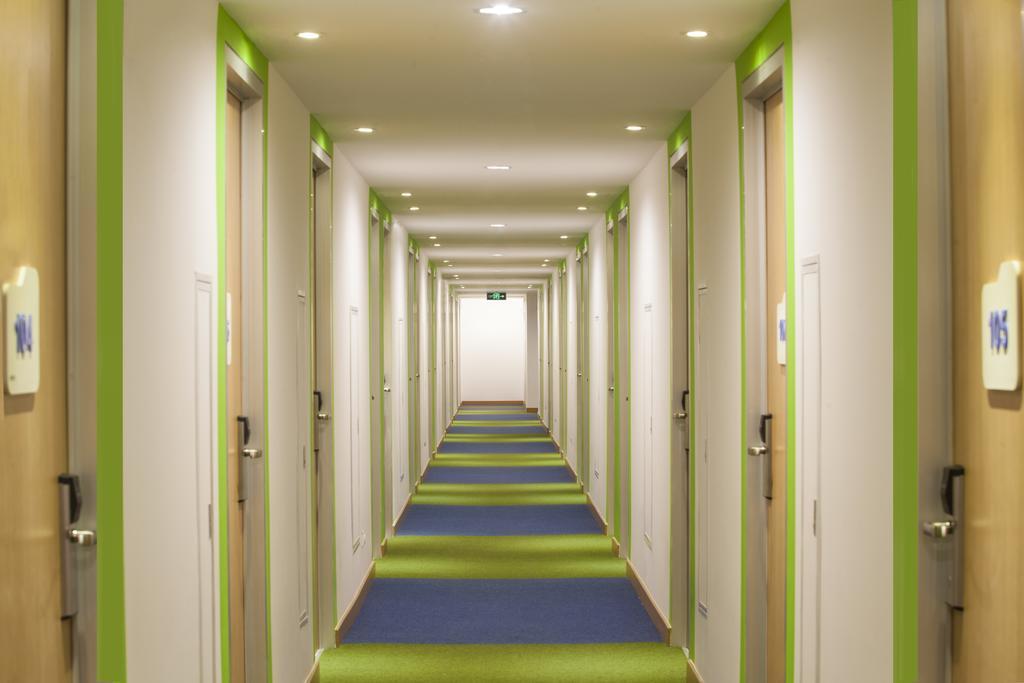 Cordia Hotel Makassar Airport Manda Room photo